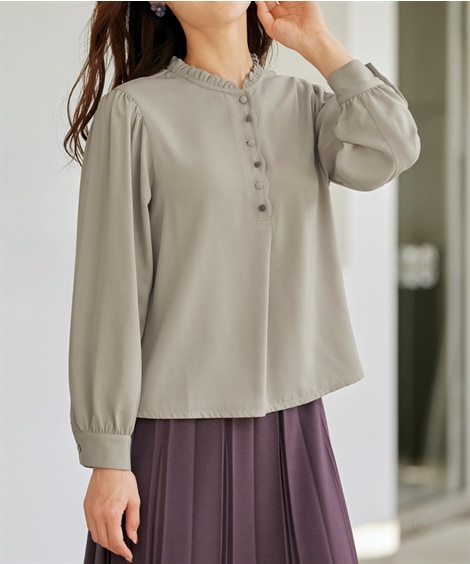 シャツ・ブラウス シニアファッション 配色ボタン使いフリル襟ブラウス