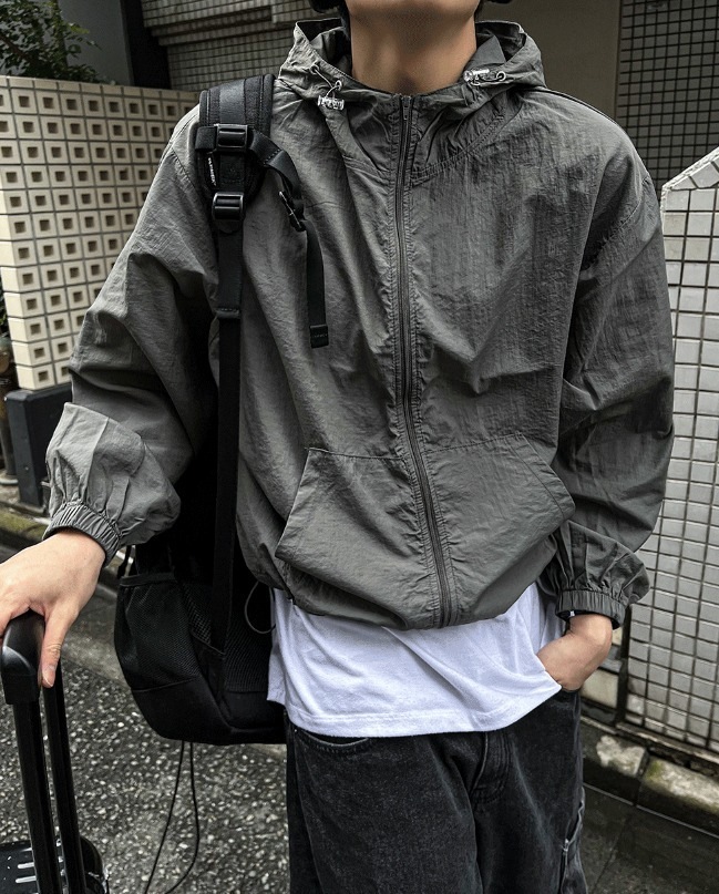 [COSYHARU公式]Arc-In-Crop windbreaker