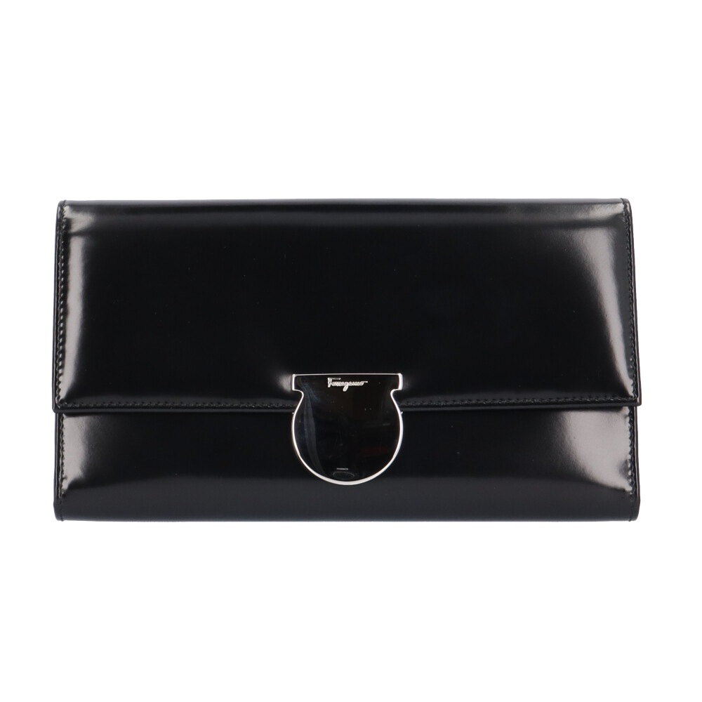 サルヴァトーレフェラガモ 長財布 エナメル Salvatore Ferragamo 中古 美品
