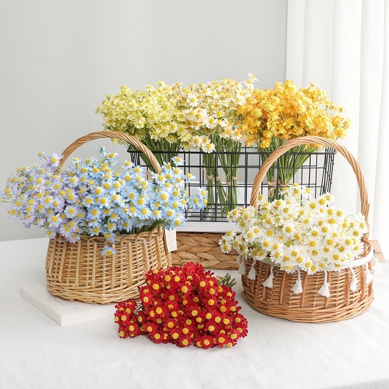 インターネット人クリーム風装飾模擬一重花びらカモミールイン小さな新鮮な花束模擬造花ホワイトカモミール中秋節