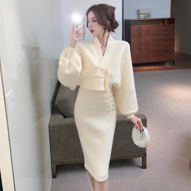 ハイエンドのカスタマイズ-2668 # Xiaoxiangfeng ニットブラウススリムフィットヒップカバーサスペンダードレスツーピーススーツスカート新しい秋と冬のスタイル