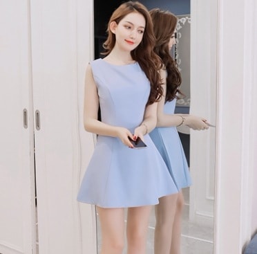 デート モテコーデ モテアイテム ワンピース ワンピドレス ミニ ミニ丈 ショート ショート丈 袖なし ノースリーブ ラウンドネック セミフレア Aライン かわいい 可愛い きれいめ 上品