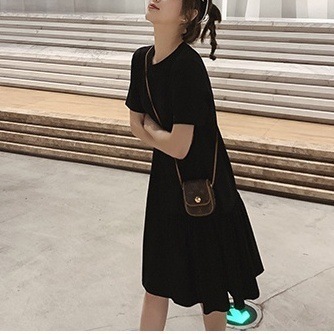 2色 ワンピース 半袖 春夏 かわいい Tシャツワンピ シャツワンピース フレア 膝丈 ひざ丈 ミモレ ミモレ丈 ミディアム丈 ミドル丈 Uネック ラウンドネック 襟なし フレア セミフレア アシンメ