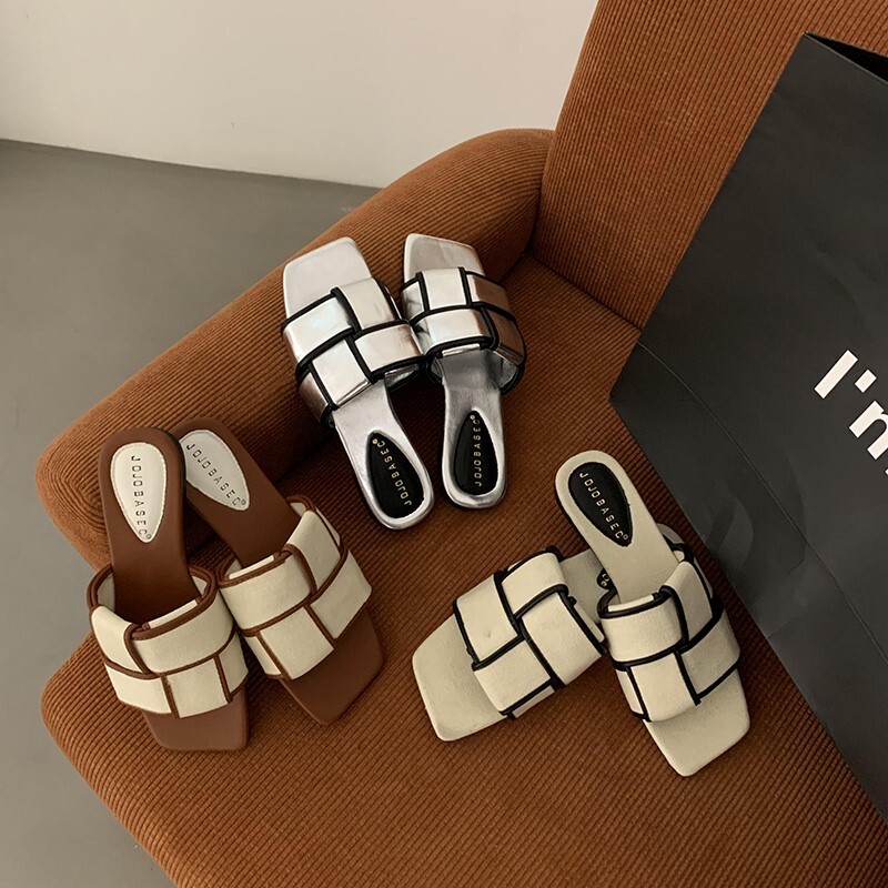 サンダル スリッパ 大人可愛い オシャレ フェミニン 旅行 高見え きれいめ カジュアル シンプル お出かけ 春夏 20代 30代 40代 女性用 レディース ビーチ 無地 ベージュ