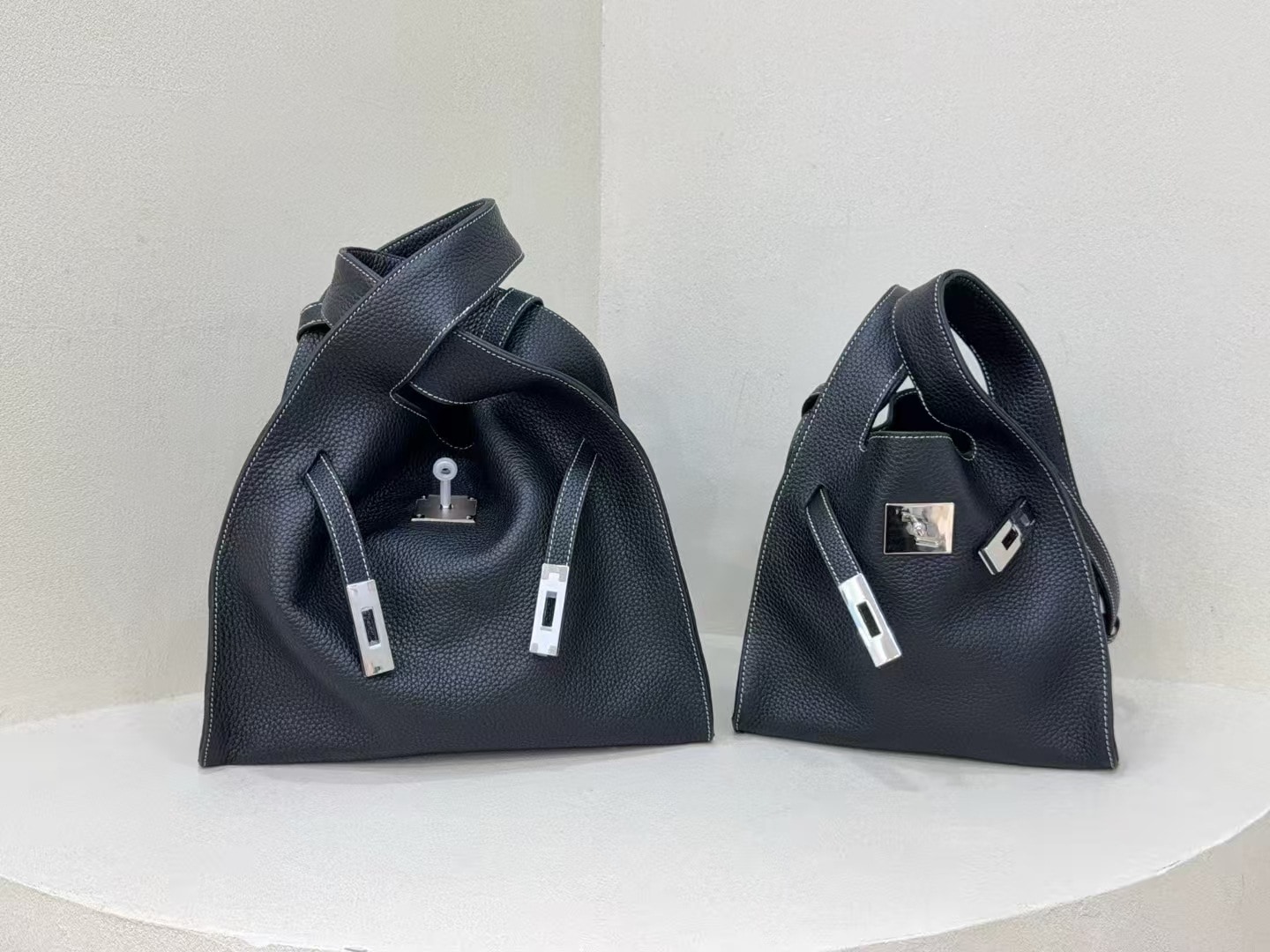 本革トートバッグ 　牛皮ショルダーバッグ　通勤通学トートバッグ　レディース 肩掛けバッグ　韓国ショルダーバッグ　大容量トートバッグ