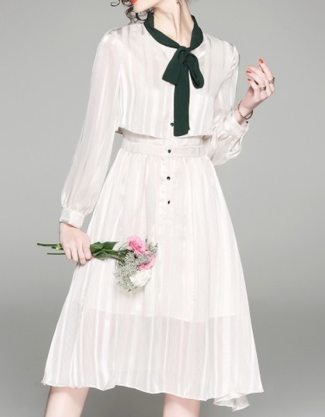 パーティードレス 長袖 リボンタイ 膝丈 ミディ丈 Aライン ストライプ フレア エレガント パーティー 結婚式 二次会 お呼ばれ ワンピース フォーマル 2018年新作 婚活パーティー 披露宴