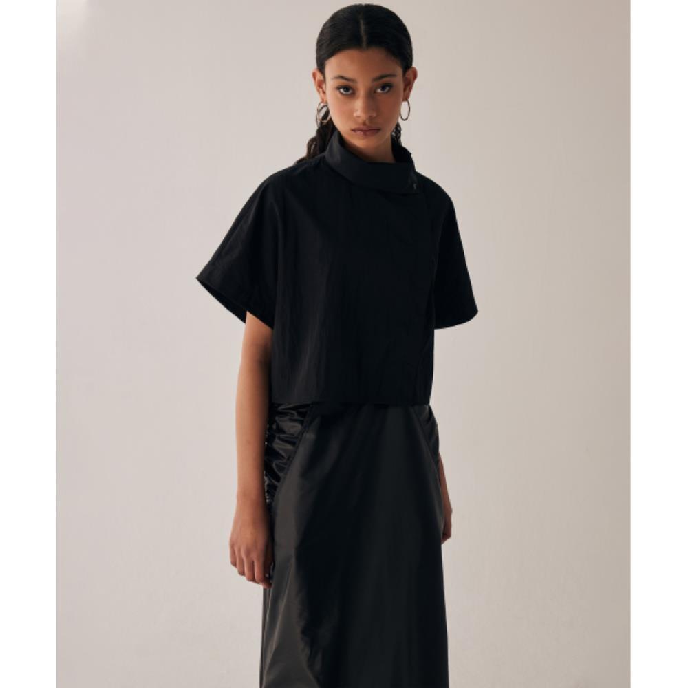 TREEMINGBIRD Highneck Crop Shirts Black TMB246SR601_70