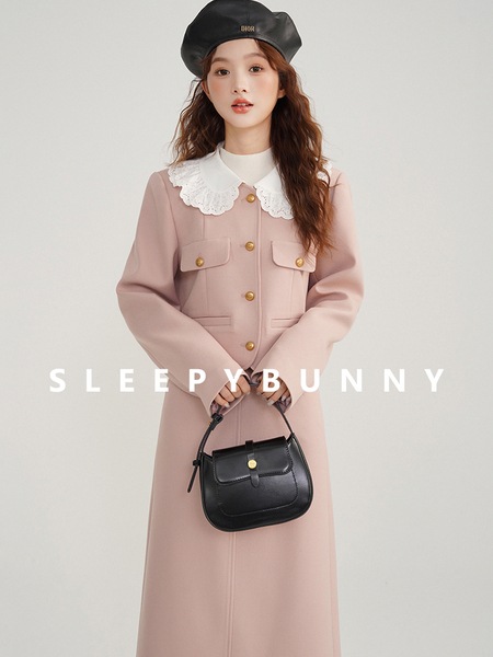 スリーピーラビット ドールカラースリムスカートスーツ フェイクツーピース