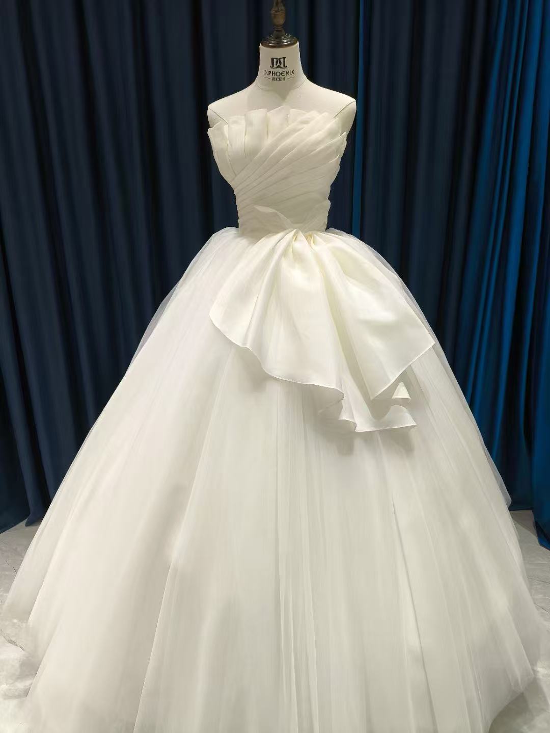 ウエディングドレス ベアトップ ハンドドレープ デザイン感 ロング プリンセスライン 結婚式 37,570円
