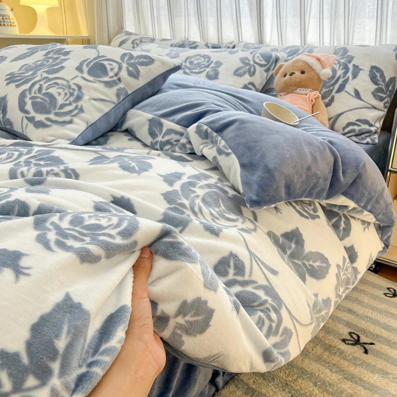 発熱メガ割 冬 ベッドカバー ベッドカバー布団カバーセットシングルふわふわ 保温 裏起毛 寝具 布団セット寝具 布団カバー 枕カバー 急速出荷韓国ファッション 毛布 厚手 可愛い 4,575円