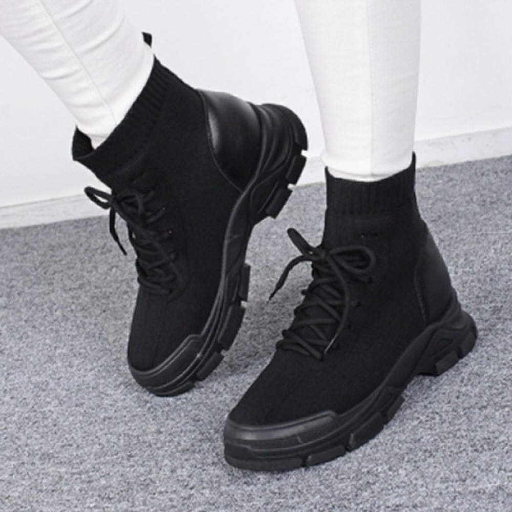 [Ninas Paris] アンクルシボリチャンキーヒールスニーカー