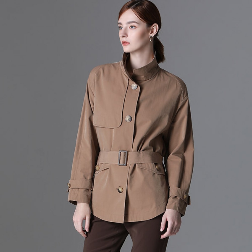 (Shess Miss) コットンハイネックショートベルト付きジャンパー (価格:298,000ウォン)