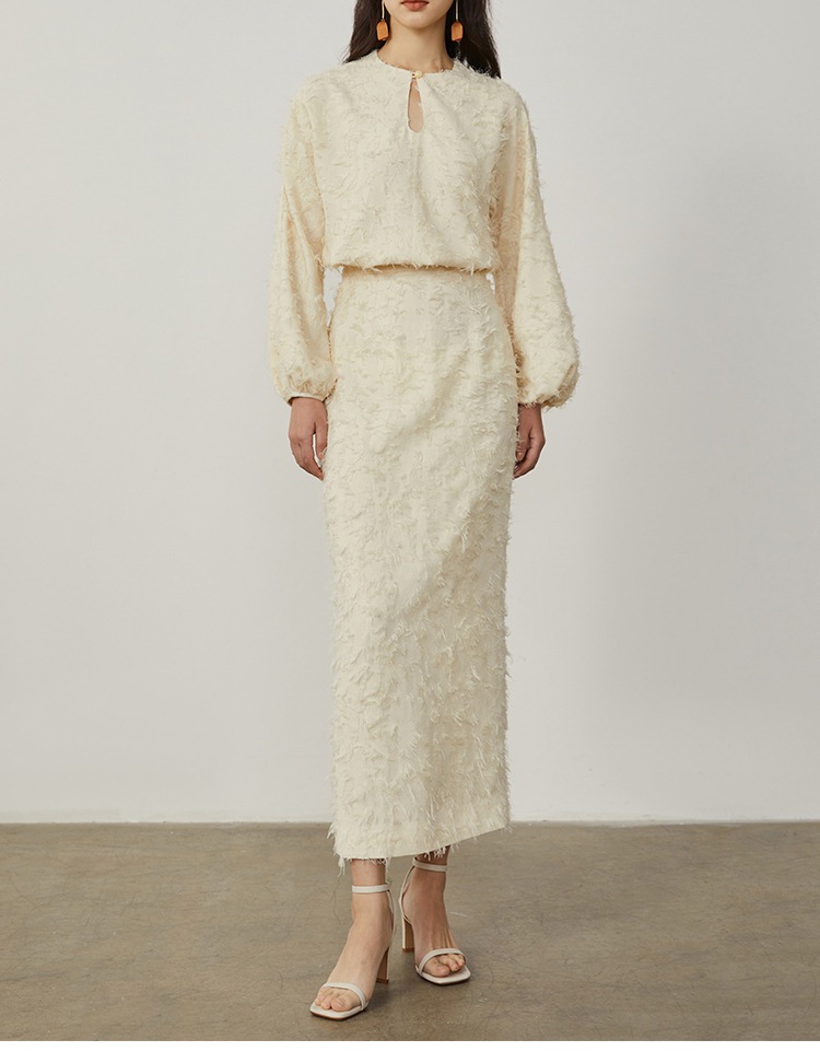 激安セール 肌にやさしい ギャザリング ブラウス 2024秋 セットアップ ラウンドネック 上着 ストレート 長袖 ロングスカート