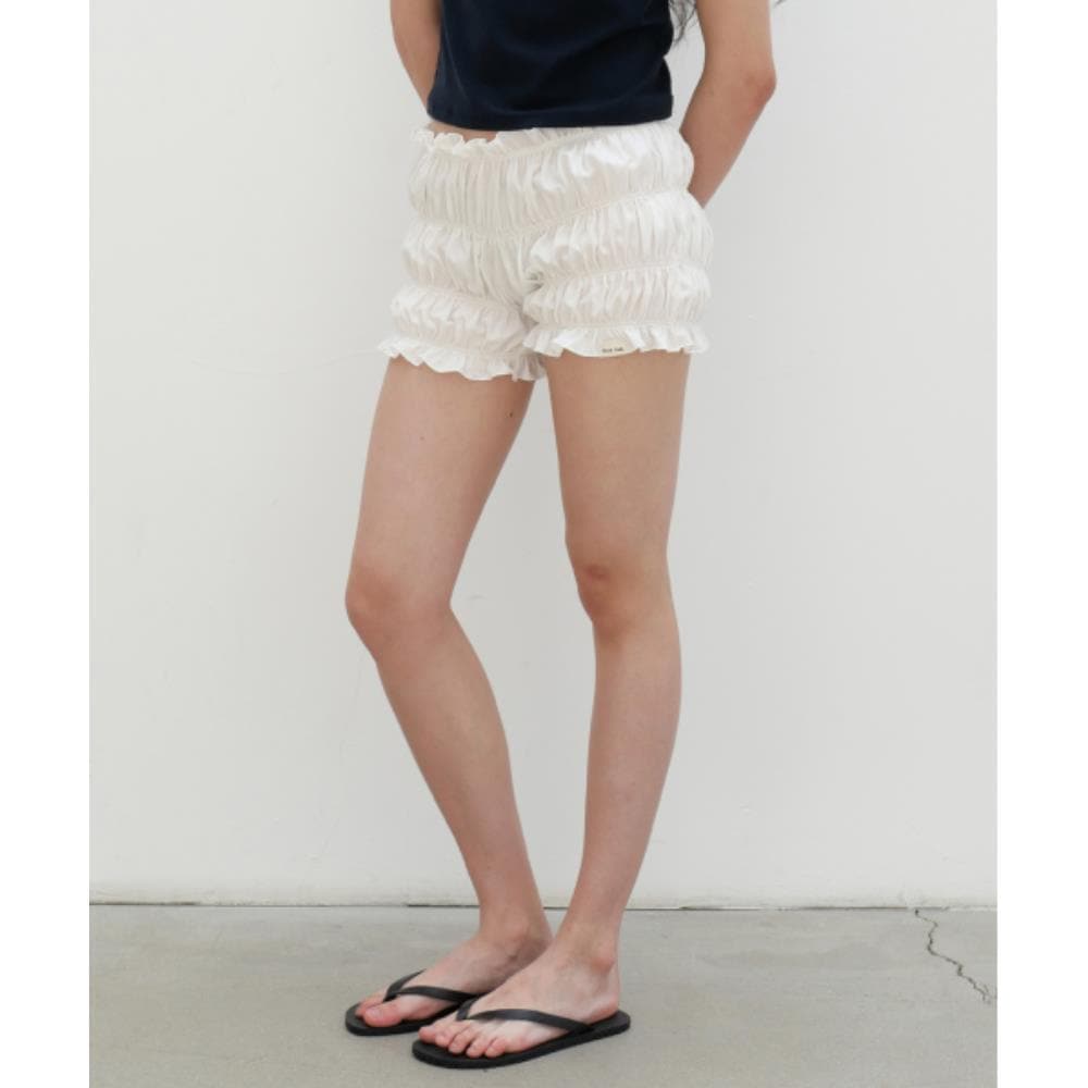 ROCKCAKE Shasha Shirring Shorts White RC25PT12300WH