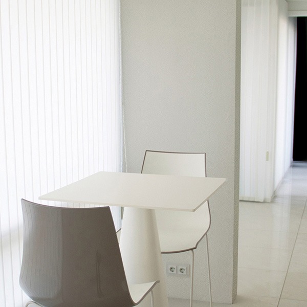 [幅約100cm]2.5m巻 リメイクシート 壁紙 シール 無地 ペールグレー WL-1903