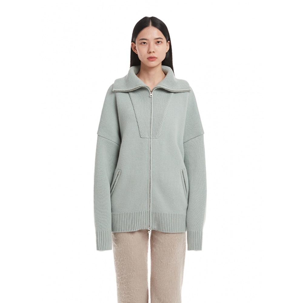 トランクプロジェクトミントタートルネックジップアップニットカーディガン