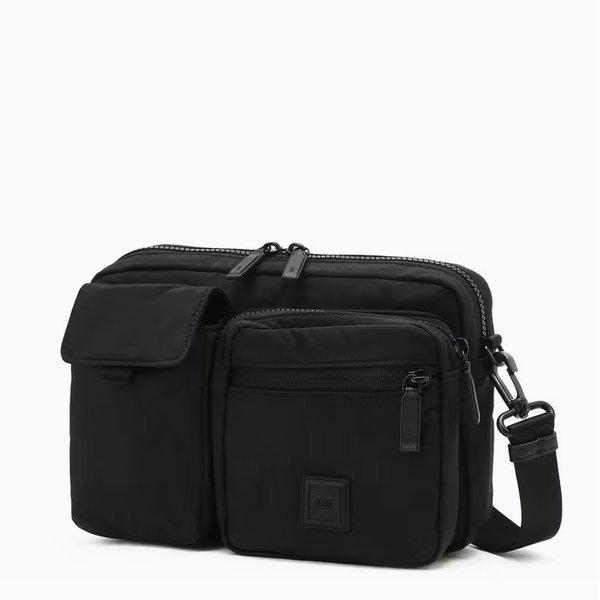 ブラックロゴ入りナイロンクロスバッグDBBA6EG35BK