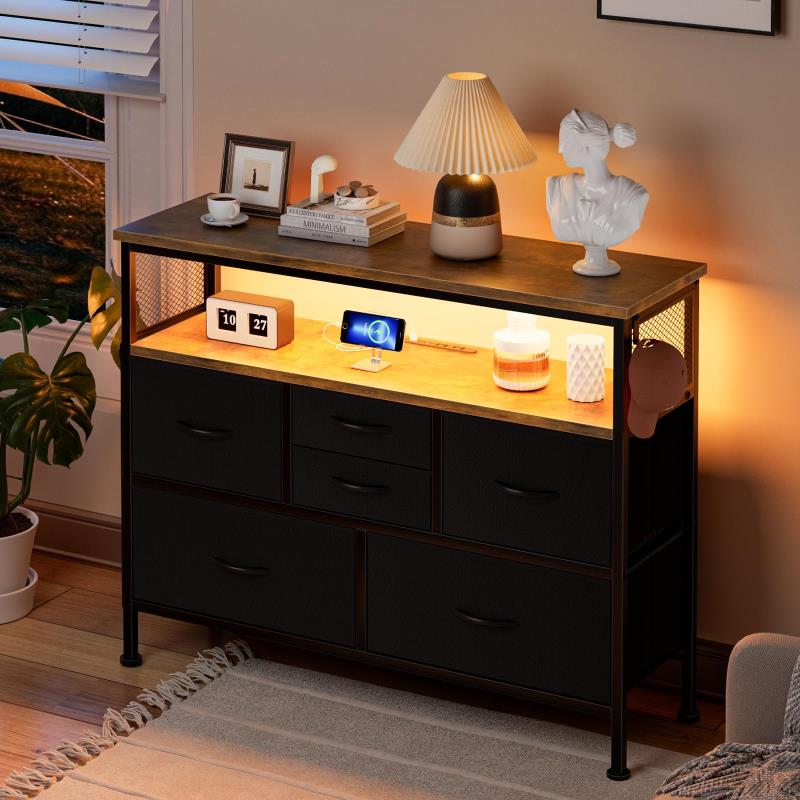 IKIFLY チェスト収納 箪笥 棚付き 寝室収納LEDライト付きリビング収納タンス 引き出し北欧 洋服タンス 布製 整理一人暮ら【幅100×奥行29.5×高さ82.5cm】黒色 15,974円