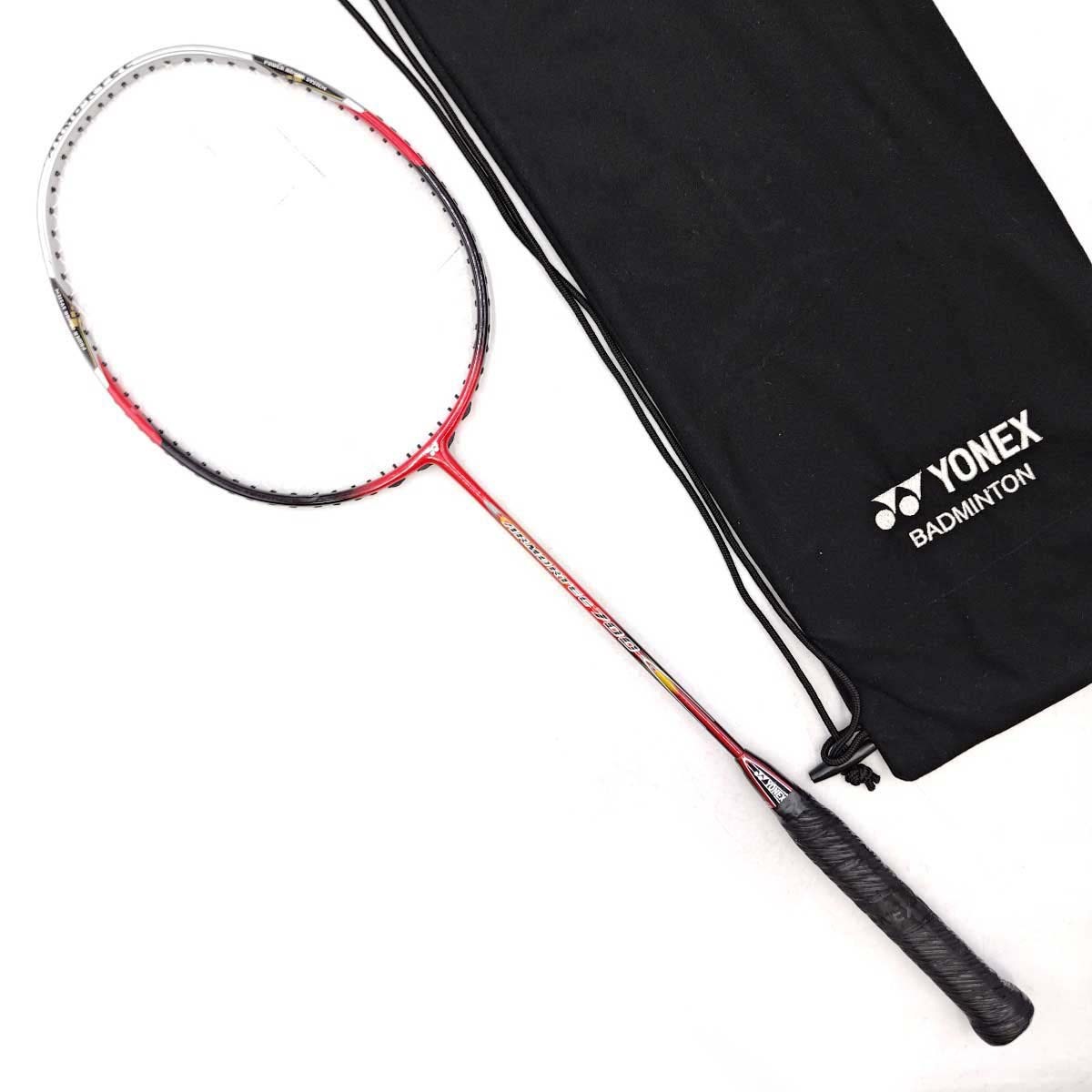 【中古】ヨネックス アーマーテック700 バドミントンラケット ARMORTEC 700 3UG5 YONEX