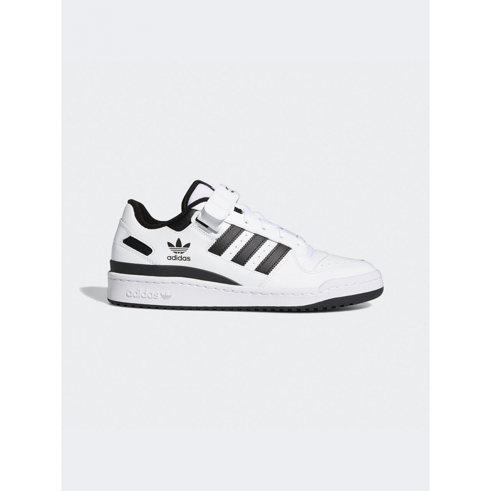 アディダスフォーラムロー 9,905円