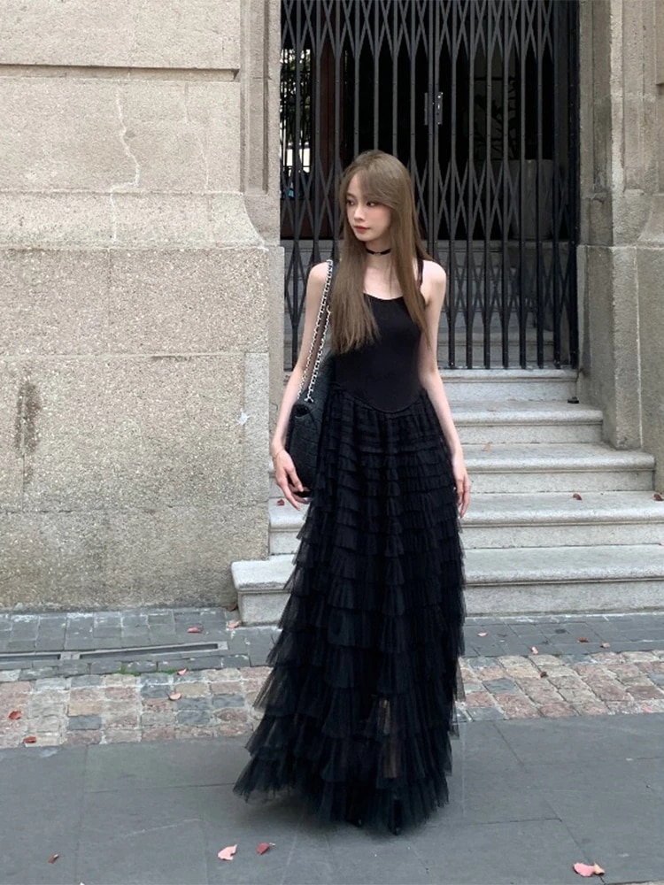 [ワンピース]ロングワンピース ワンピース 黒のホルタードレス春2025新しいウエストスプライシングメッシュロングスカート 春 夏