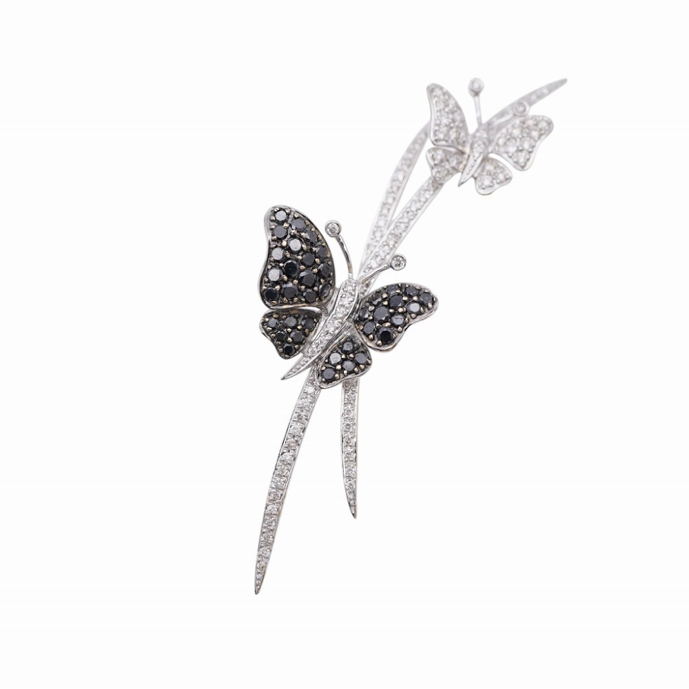 新品同様 バタフライモチーフ ダイヤ/ブラックダイヤ 1.98ct ブローチ K18ホワイトゴールド/ダイヤモンド/ブラックダイヤモンド ホワイトゴールド 1574【中古】 レディース
