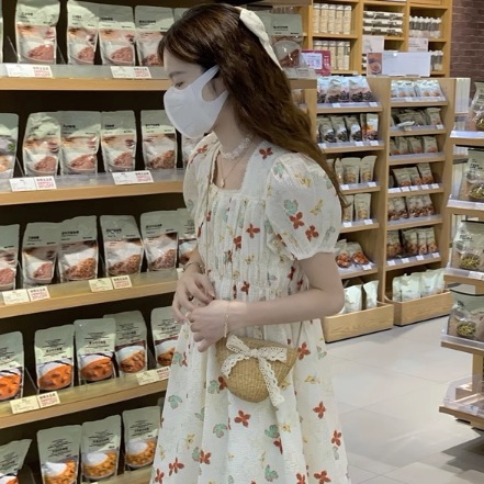 レディース ワンピース プルオーバー フレア ロング 半袖 パフスリーブ スクエアネック フレア レース トリミング シボ 楊柳 かわいい 大人可愛い きれいめ 上品 おしゃれ かっこいい