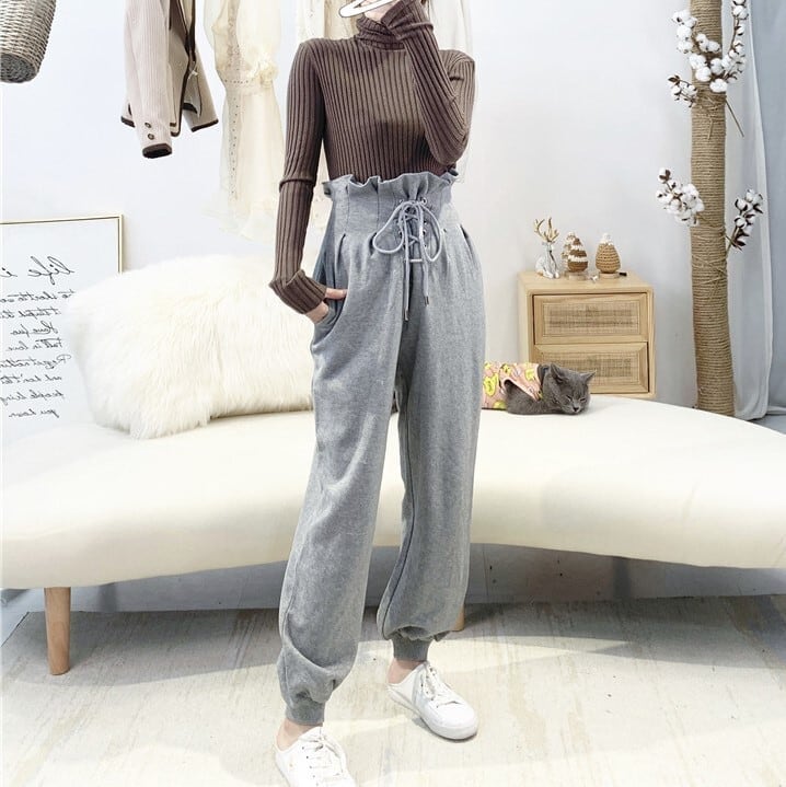 ボトムス パンツ スウェット ハイウエスト レースアップ 編み上げ プリーツ ワイド リラックス スポーツ かわいい 大人可愛い きれいめ シンプル カジュアル 大人 上品 おしゃれ 6,769円