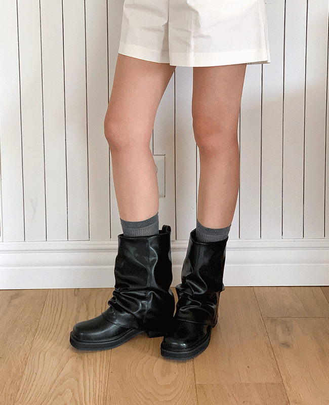 [MILOVANY] スリック フォールド ウォーマー シャーリング ミドル ハーフブーツ 4cm