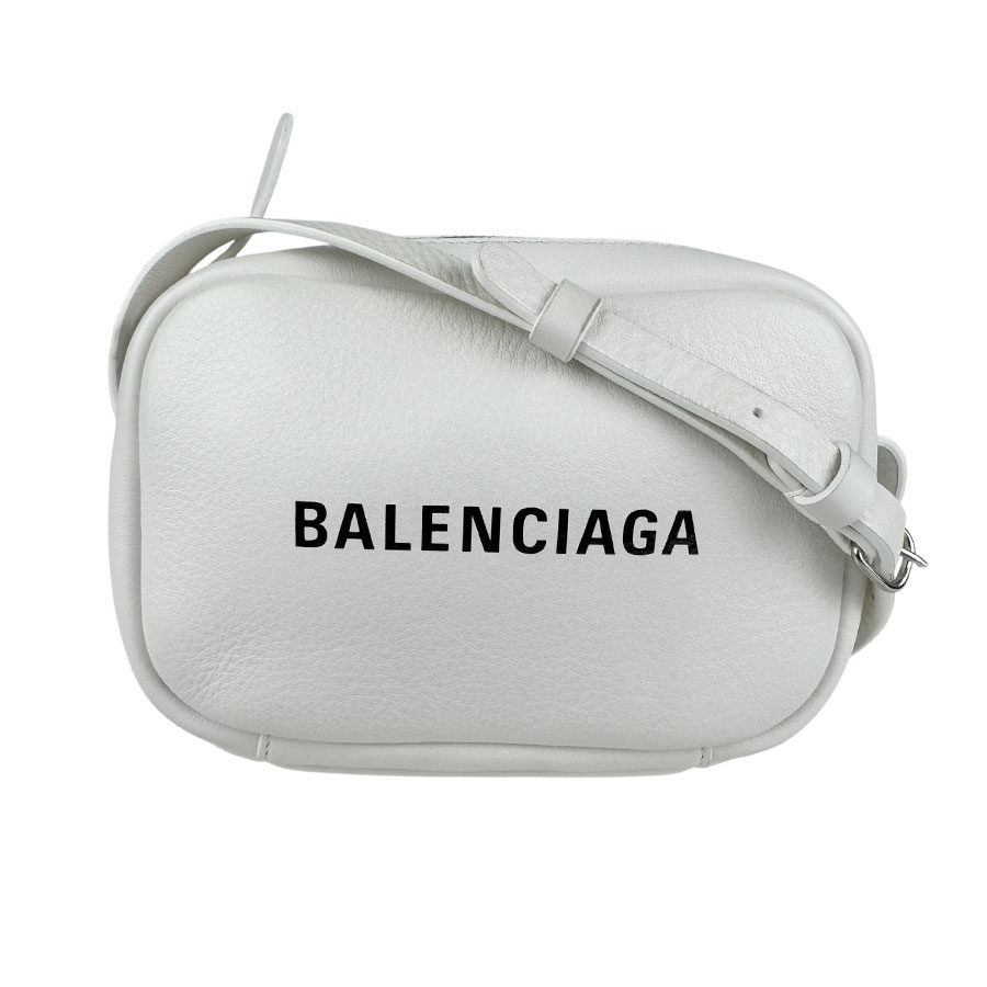 バレンシアガ BALENCIAGA 斜め掛けショルダーバッグ エブリデイ カメラバッグ XS レザー オフホワイト シルバー レディース z5592 34,970円