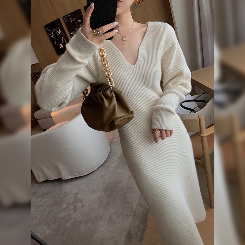 プラスサイズ ニット エレガント シンプル セクシー ワンピース デート ミモレ ミモレ丈 ミディアム丈 ミドル ミドル丈 袖あり 長袖 ボリューム袖 萌袖 Vネック 襟なし スリム ストレート