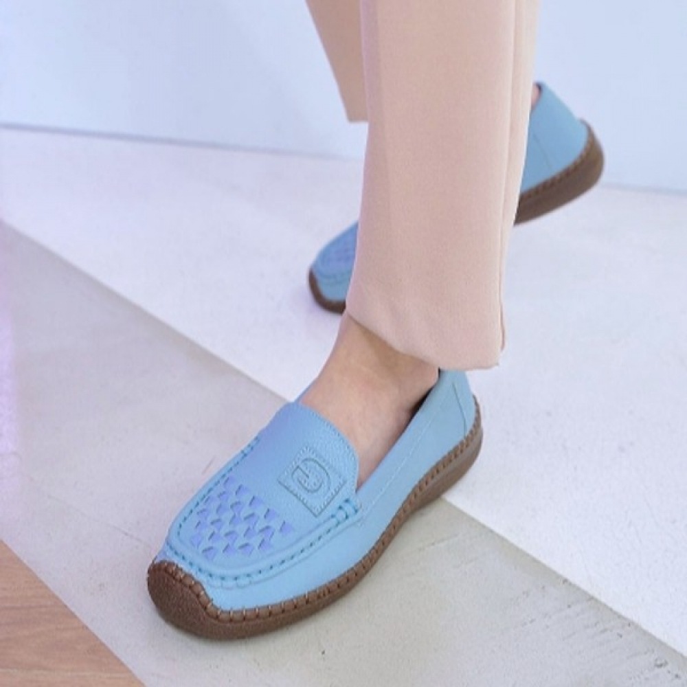 [Ninas Paris] チェック柄レザーコンビコンフォートローファー