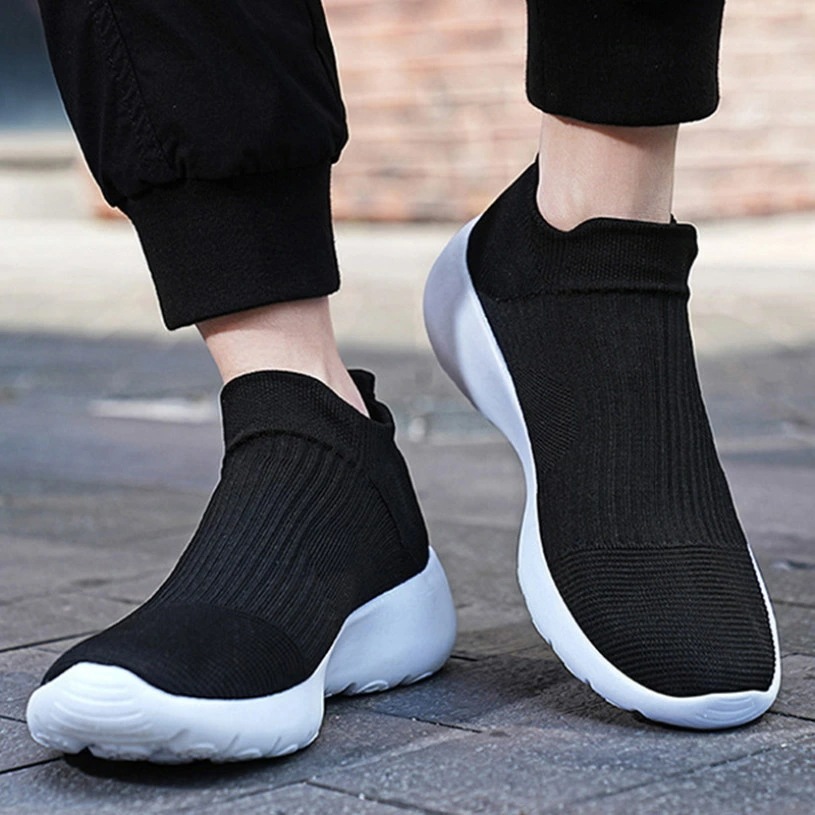 クーポン カジュアルシューズ メンズ 夏 大きいサイズ デッキシューズ スニーカー 柔らかい 通気性 歩きやすい 履きやすい 春 秋 フラットシューズ 履きやすい 滑りにくい お洒落 カジュアル リゾ 8,209円