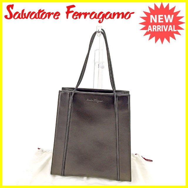サルヴァトーレ フェラガモ Salvatore Ferragamo ハンドバッグ レディース ブラック レザー 美品 セール 【中古】 T597 . サルヴァトーレ フェラガモ Salvatore Ferragamo ハンドバッグ レディース ブラック レザー 美品 セール 【中古】 T597 .