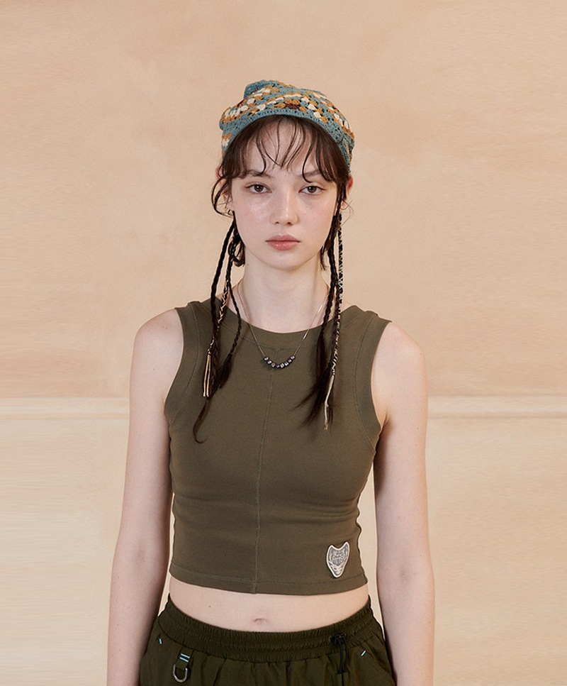 BACK SLIT CROP SLEEVELESS_WOMEN [KHAKI]