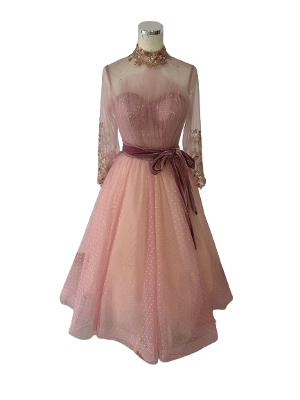 上品！ パーティードレス ミモレ丈 ピンク エレガント 可愛い 編み上げ 細見えシルエット