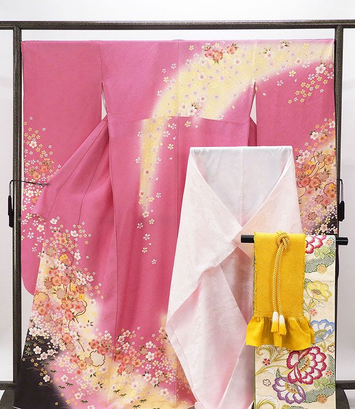 振袖 正絹 雪輪四季花手毬模様 5点セット 身丈168.5cm 裄丈68.5cm 袋帯 長襦袢 帯締め 帯揚げ 振袖5点セット リサイクル 中古 着物 e4081