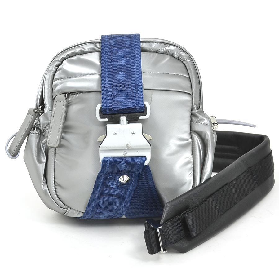 エム シー エム MCM ショルダーバッグ PVC シルバー×ブルー ユニセックス r10960a