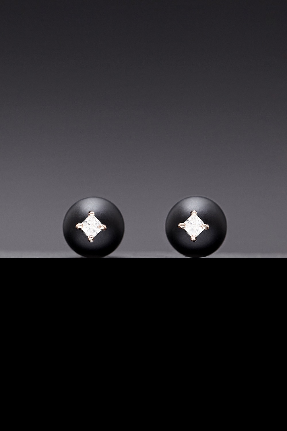 [HAZINA] 10mm Onyx Core Poise Earrings [Option-Earclip ｱﾍﾂ硎