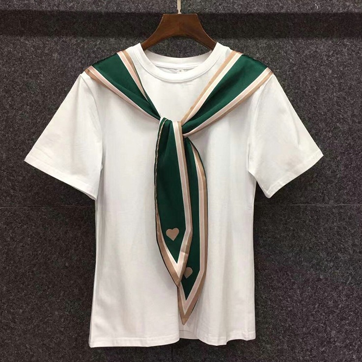 スカーフ付Tシャツ トップス Tシャツ 袖あり 半袖 ラウンドネック 綿 かわいい 大人可愛い きれいめ シンプル カジュアル 大人 上品 おしゃれ お洒落 大人可愛い 大人女子 こなれ感 ラフ