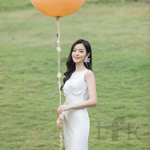 ウェディングドレス ウェディングドレス白 パーティードレス セクシー露背 花嫁ロングドレス 結婚式
