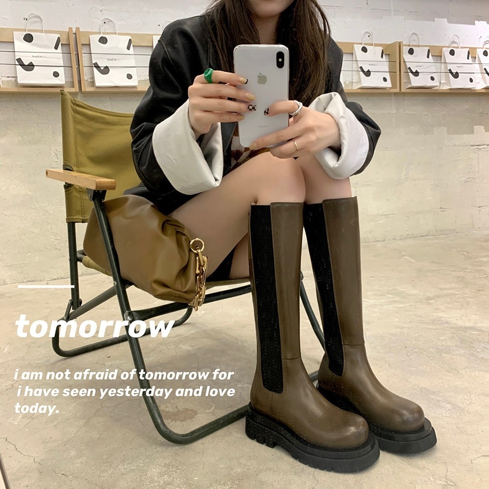 ロングブーツ 太ヒール フラット 幅広 5cmヒール 本革 ブラック 茶色 韓国 レディース オルチャン 牛革 黒 ブラウン スポーティー サイドゴア ラバーソール 無地 ライダーブーツ