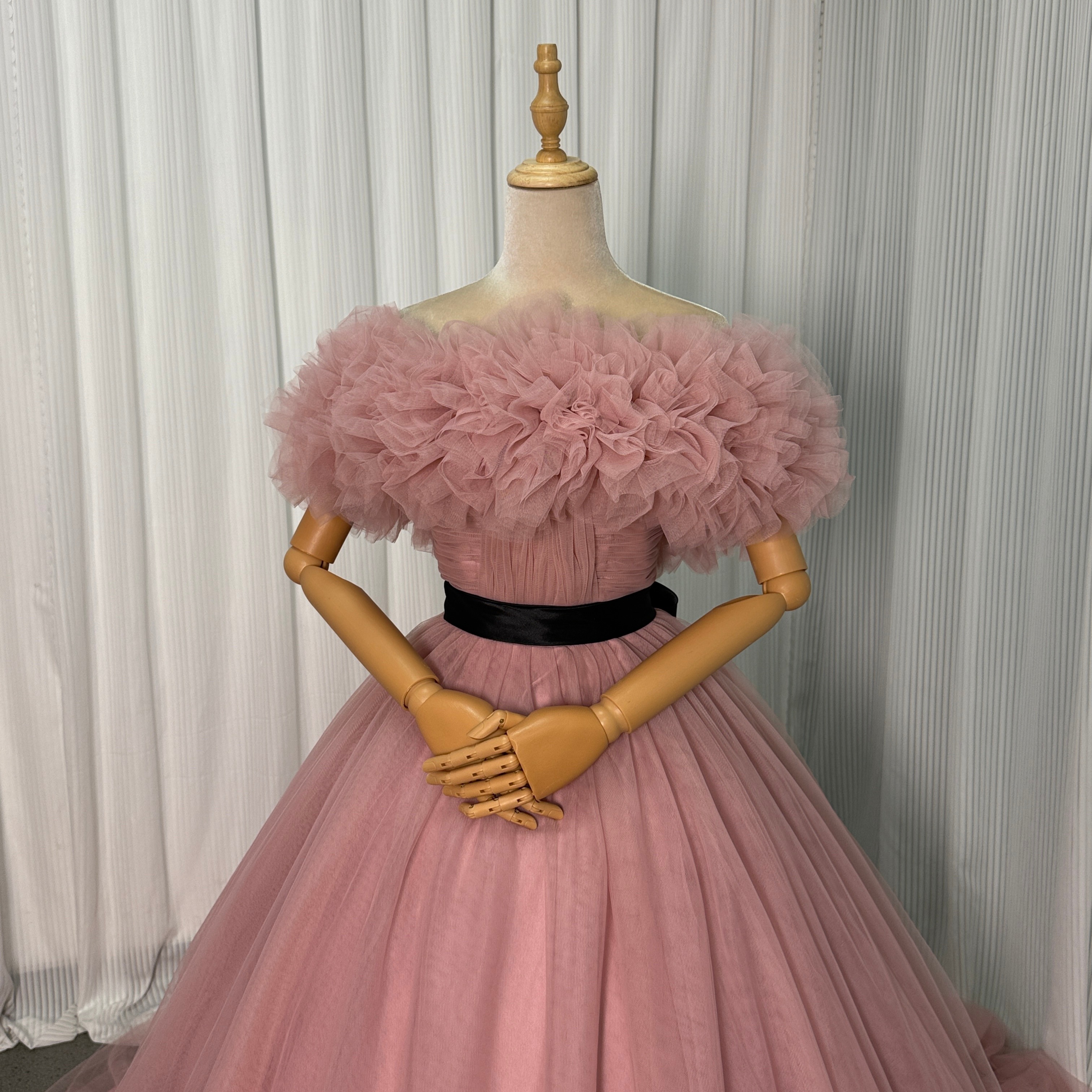 カラードレス ピンク 取り外しオフショルダー のみ ソフトチュール 可愛い 結婚式