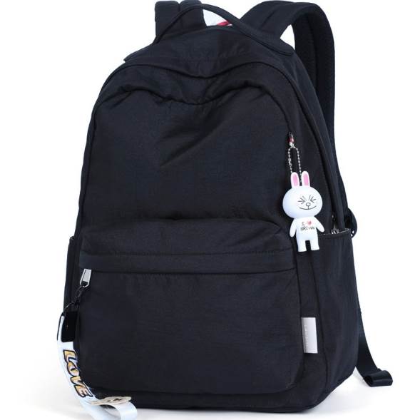 バッグ カバン 鞄 リュックサック バッグパック 大容量 多収納 機能性 便利 ラウンドファスナー コンパクト 軽量 防水 使いやすい 仕切り ファスナー付き かわいい 大人可愛い シンプル カジュア