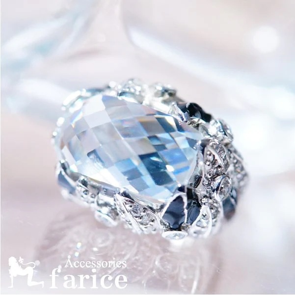 ホワイトクリスタルクオーツ ラグジュアリークイーンリーフパヴェキュービックジルコニアジュエリーリング