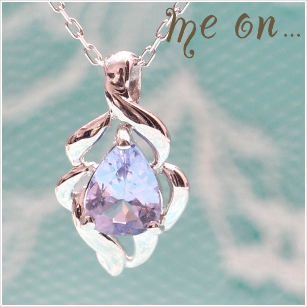 me on... K18ホワイトゴールドペアシェイプカットタンザナイト＆天然ダイヤモンドデザインネックレス 発送目安：２３週間