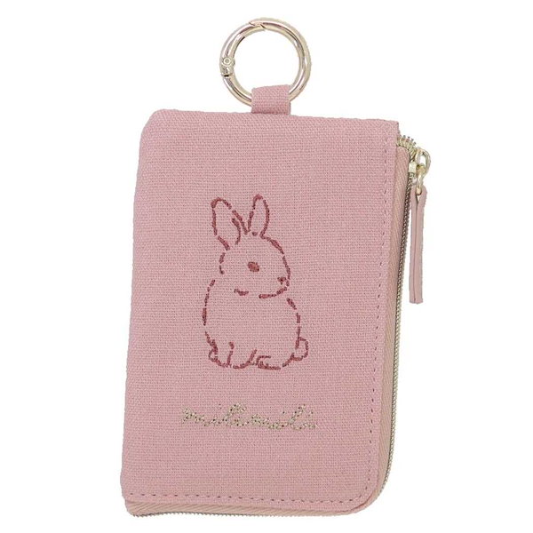 うさぎのあみぐるみ（イニシャルNのマフラー）