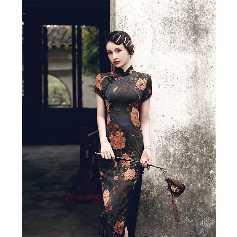 古い上海のチャイナドレスの若い女性の2024年夏の毎日のスリムでエレガントな長い改良されたドレス 母の日
