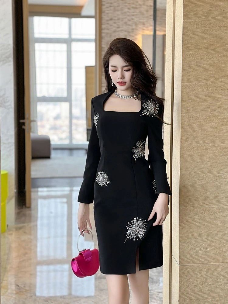 2024秋 ダイヤモンド飾り ショートワンピース 通勤風 ショート ドレス パーティー キャバ 大人 同窓会 披露宴 卒業式 結婚式 演奏会 ウェディング 二次会 メガ割30%までに制限