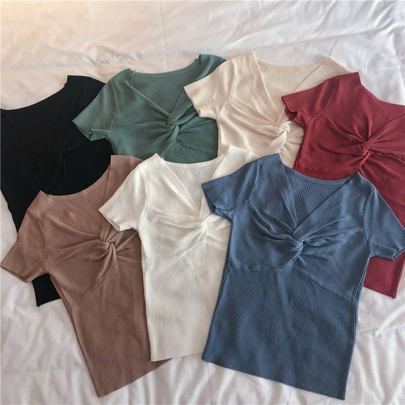 ノット トップス レディース ニット Tシャツ カットソー Vネック 半袖 プルオーバー 体型カバー バストアップ フィット感 伸縮性 ボディライン レッド カーキ グリーン アイボリー ブルー ホワ